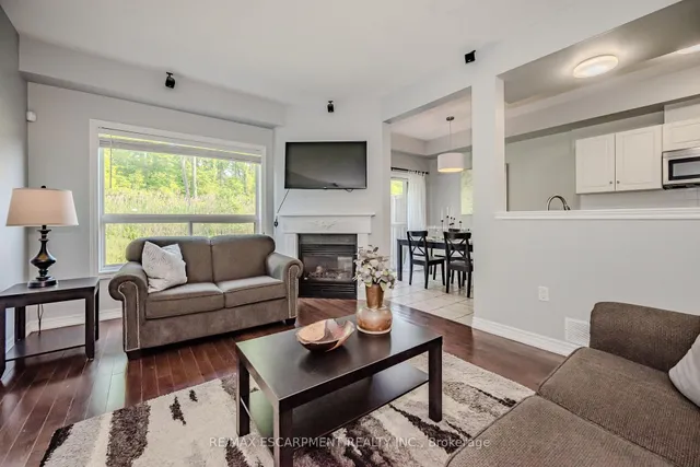 Additional image 10 of 56 Liddycoat Lane