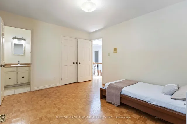 Additional image 31 of 71 Farmstead Rd