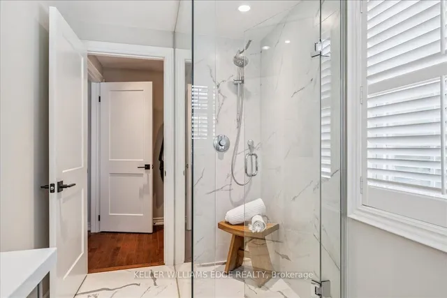 房产图片 31 - 392 Pepper Dr