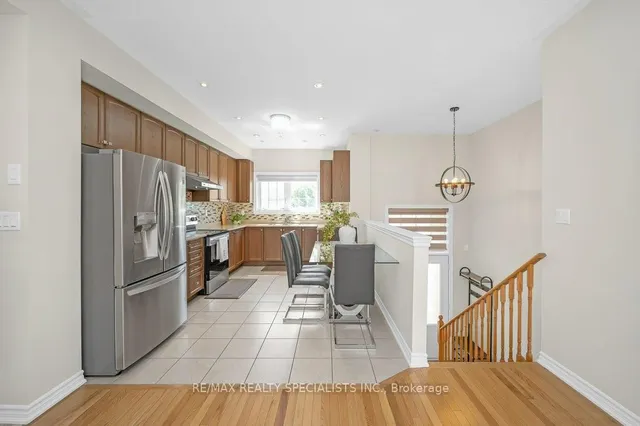 Additional image 7 of 34 Aspen Hills Rd