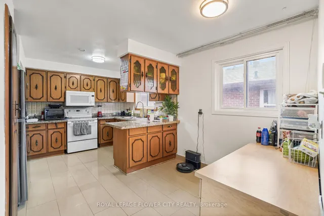 房产图片 12 - 167 SHOREHAM Dr