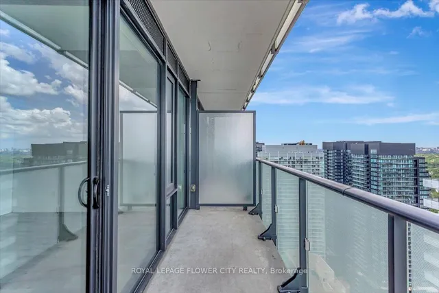 Additional image 40 of 161 Roehampton Ave Unit 4108