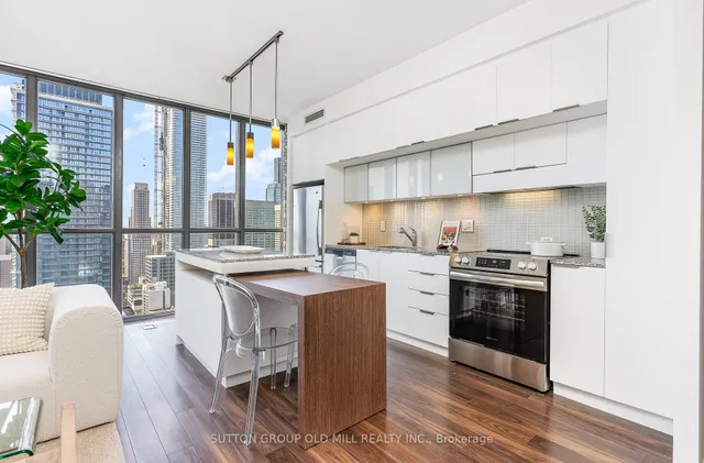 Additional image 5 of 110 Charles St Unit 3504