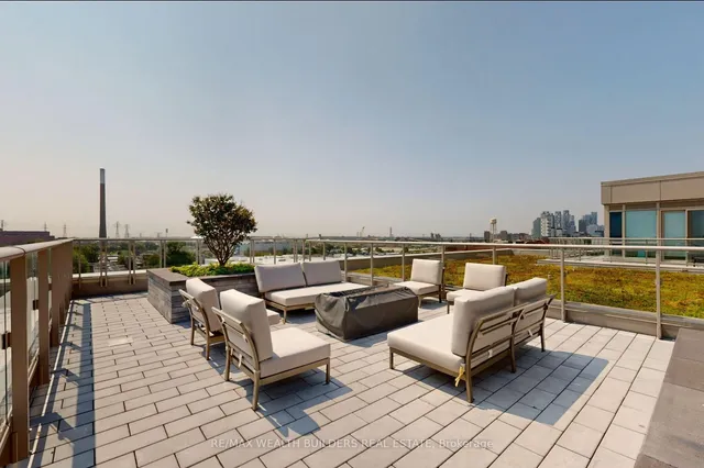 Additional image 27 of 150 Logan Ave Unit 444