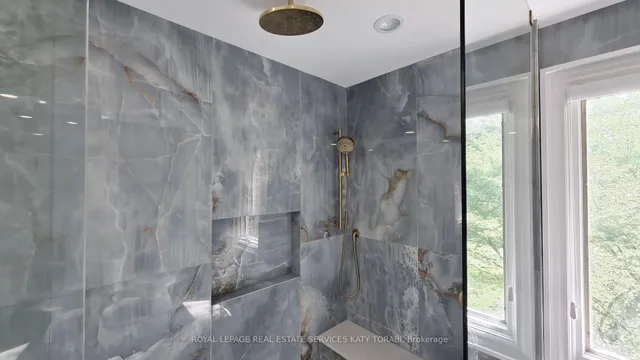 Additional image 32 of 21 Forest Heights Blvd