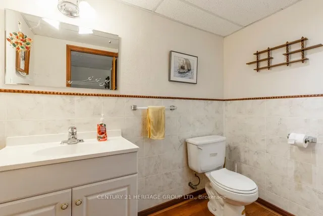 Additional image 34 of 57 Burfield Ave