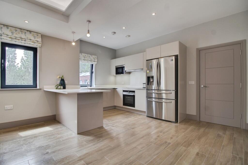 Additional image 4 of Groom Place, Welwyn Garden City