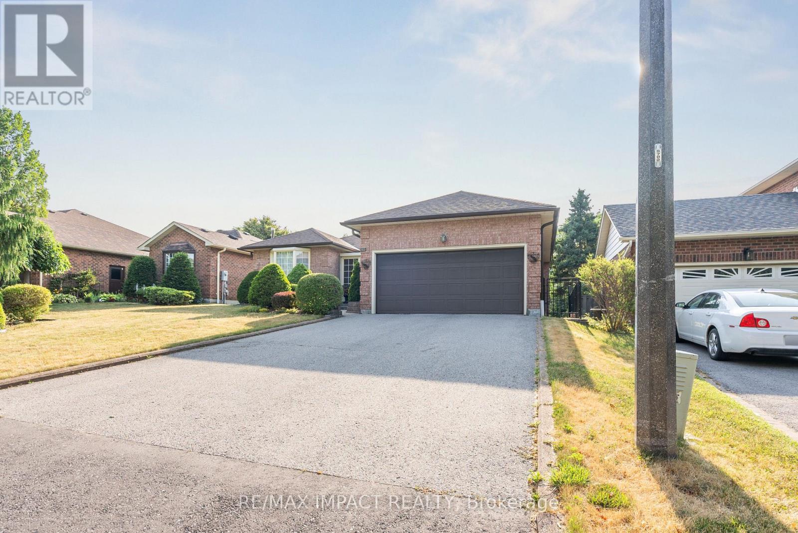 Property image for 145 HIALEAH CRESCENT|Whitby (Blue Grass Meadows), Ontario L1N6V8
