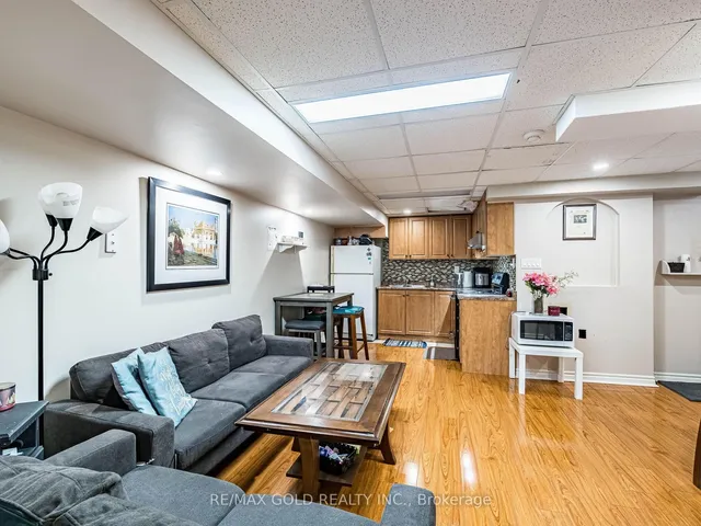 Additional image 34 of 35 Garibaldi Dr