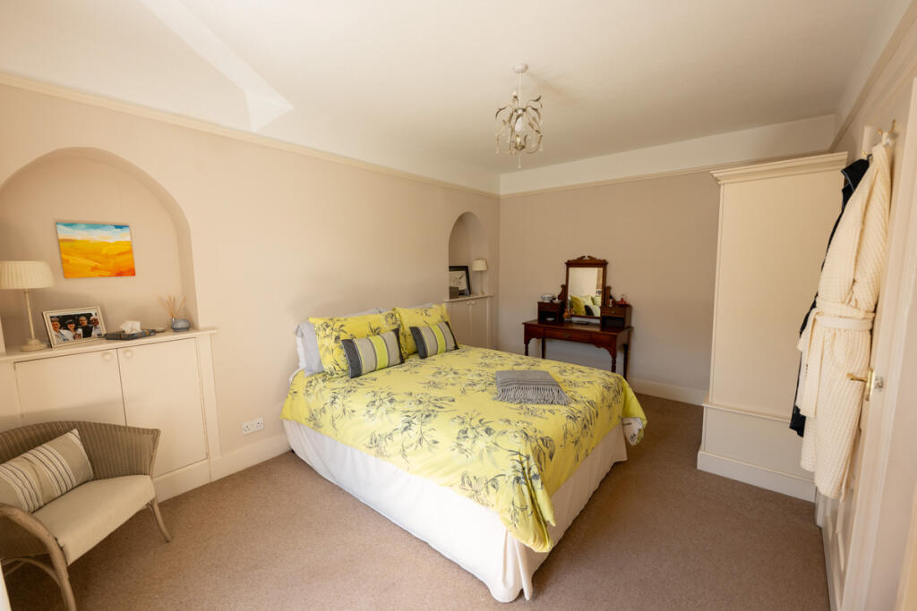 Additional image 19 of St. Catherine Street, Banff, AB45