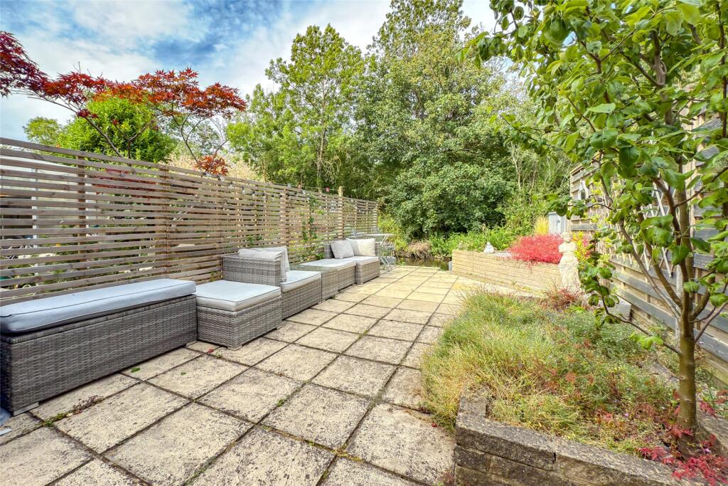 Additional image 9 of The Beeches, Park Street, St. Albans, Hertfordshire, AL2