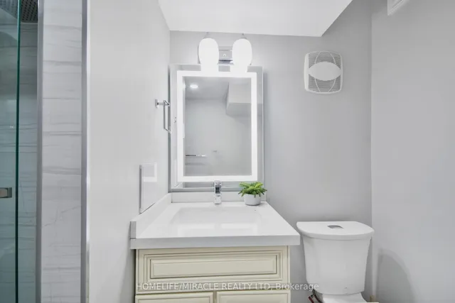 房产图片 32 - 365 Brisdale Dr