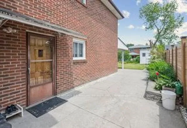 Additional image 30 of 152 Weir Cres