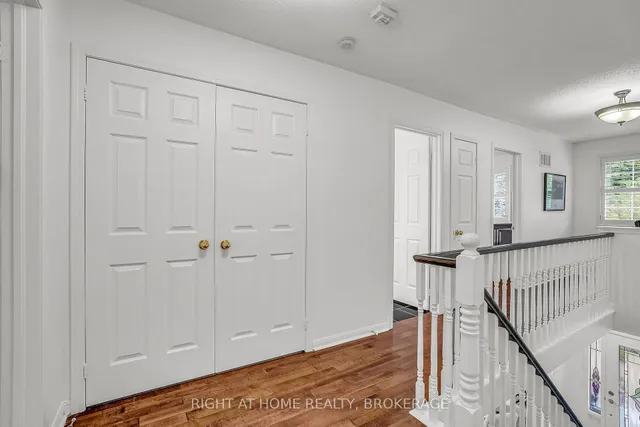 Additional image 23 of 928 Lancaster Blvd