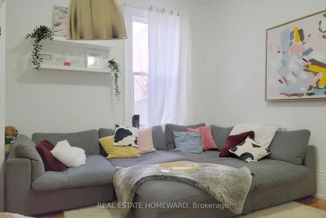 Additional image 11 of 118 Huron St