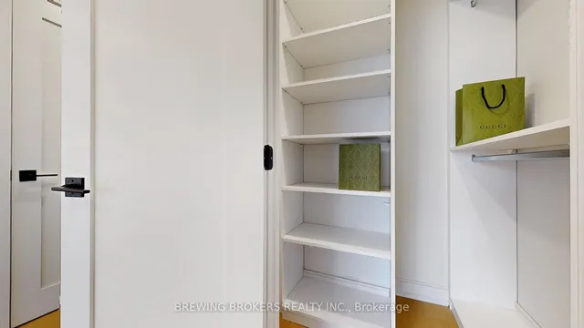 Additional image 29 of 85 Skymark Dr Unit 501