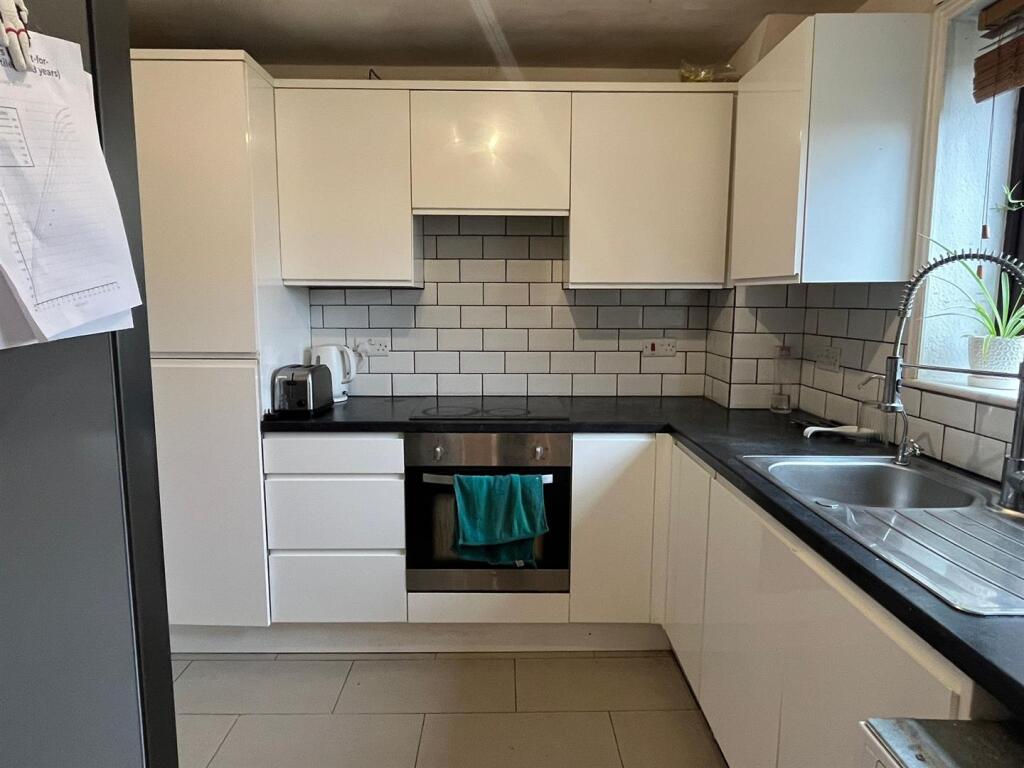 Additional image 14 of Green Croft, Hatfield