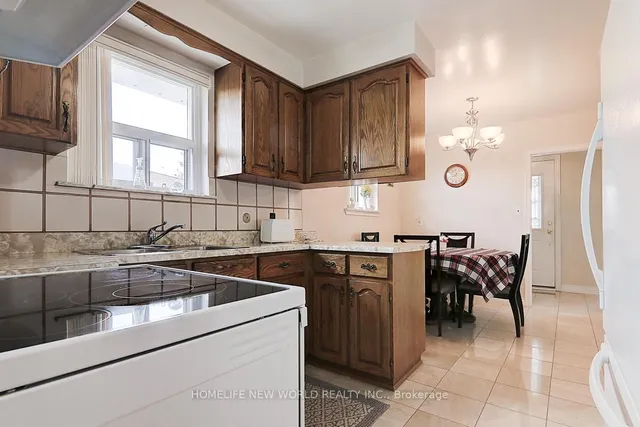 Additional image 14 of 43 Coquette Rd