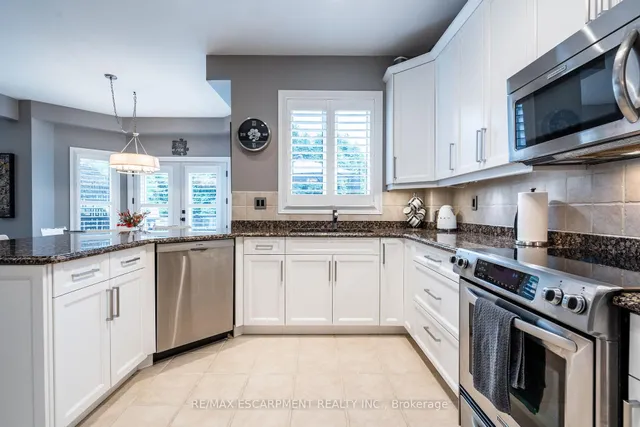 Additional image 14 of 7 Volterra Crt