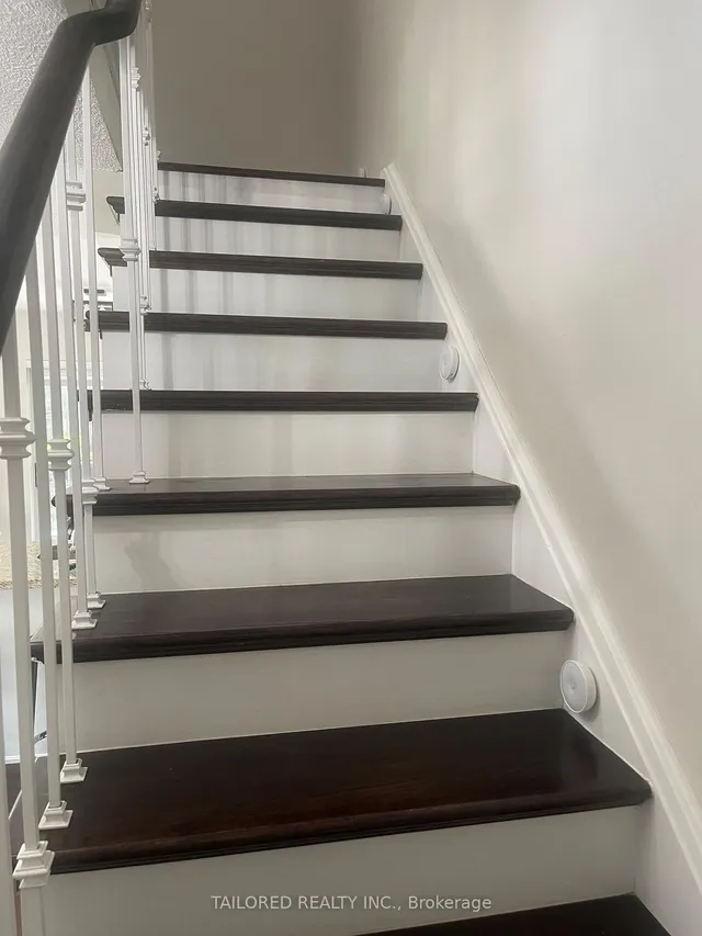 Additional image 9 of 119 Merton St Unit 211