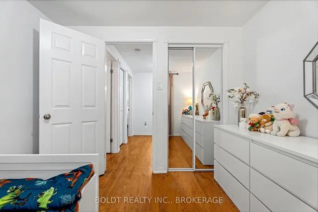 Additional image 20 of 124 Quaker Cres