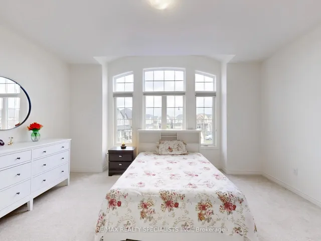 Additional image 35 of 48 Unwind Cres