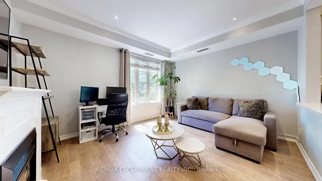 Additional image 14 of 3351 Cawthra Rd Unit 218