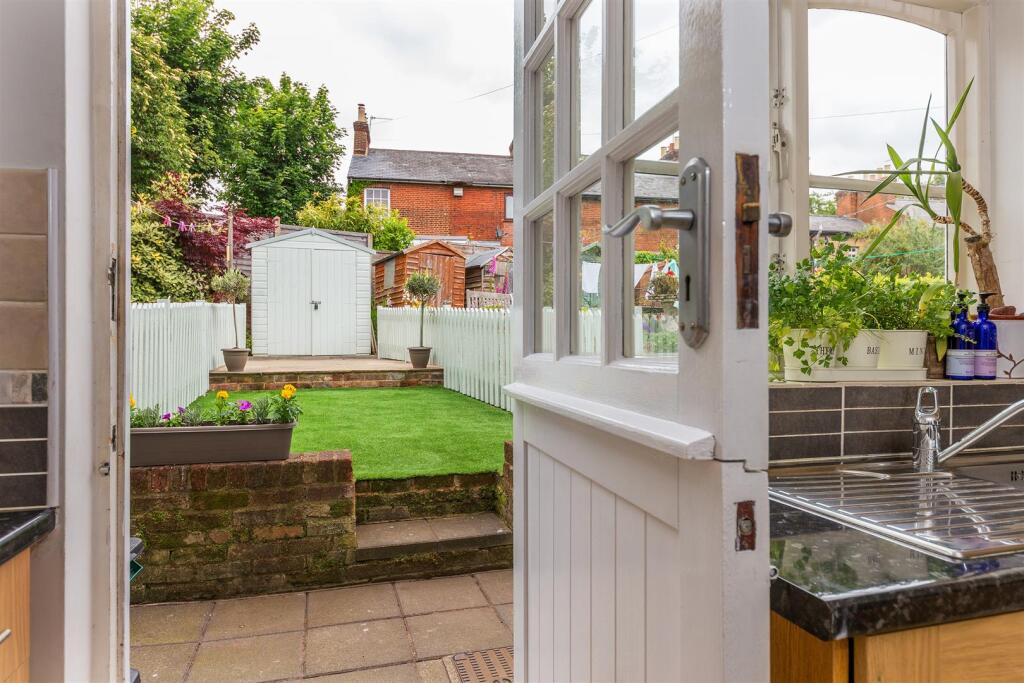 Additional image 16 of Sopwell Lane St. Albans