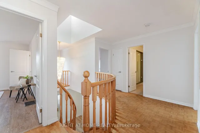 Additional image 22 of 325 Harrowsmith Dr