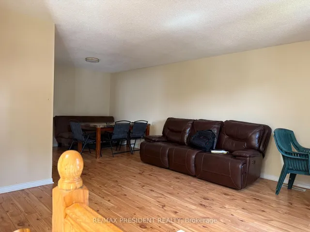 房产图片 4 - 84 Primerose Cres