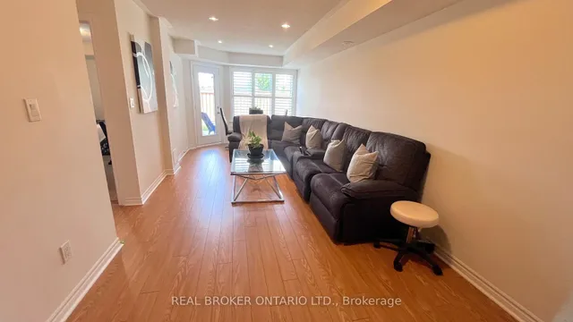 Additional image 13 of 13 EATON PARK Lane Unit 29