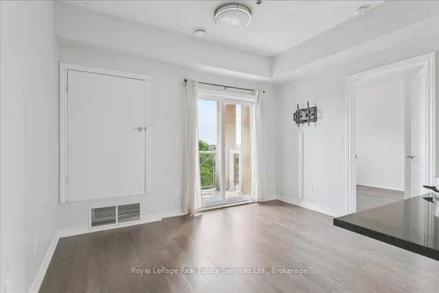 房产图片 22 - 1370 Costigan Rd 单元 301