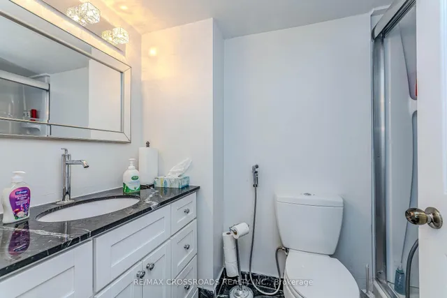 Additional image 18 of 205 Wynford Dr Unit 2004