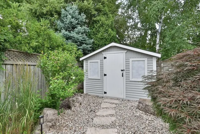 Additional image 43 of 4113 Bonavista Cres