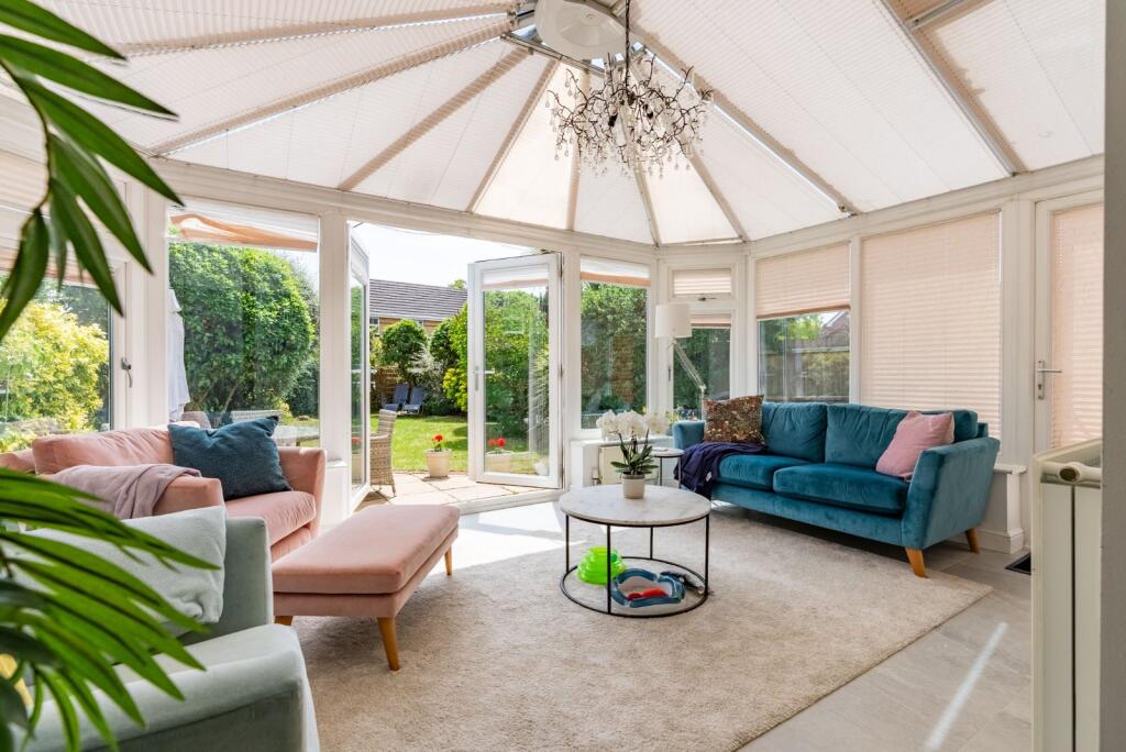 Additional image 7 of Grafton Close, St. Albans, Hertfordshire, AL4