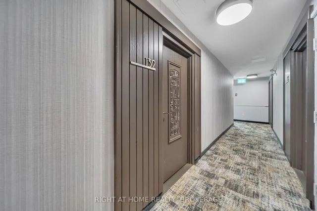 Additional image 3 of 1058 Falgarwood Dr Unit 132