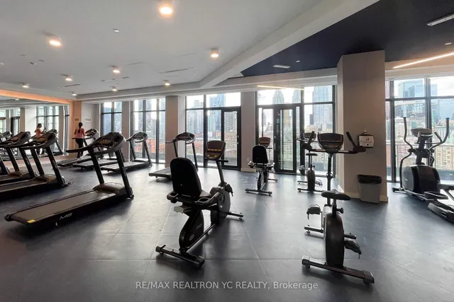 Additional image 33 of 135 Lower Sherbourne St Unit 1464