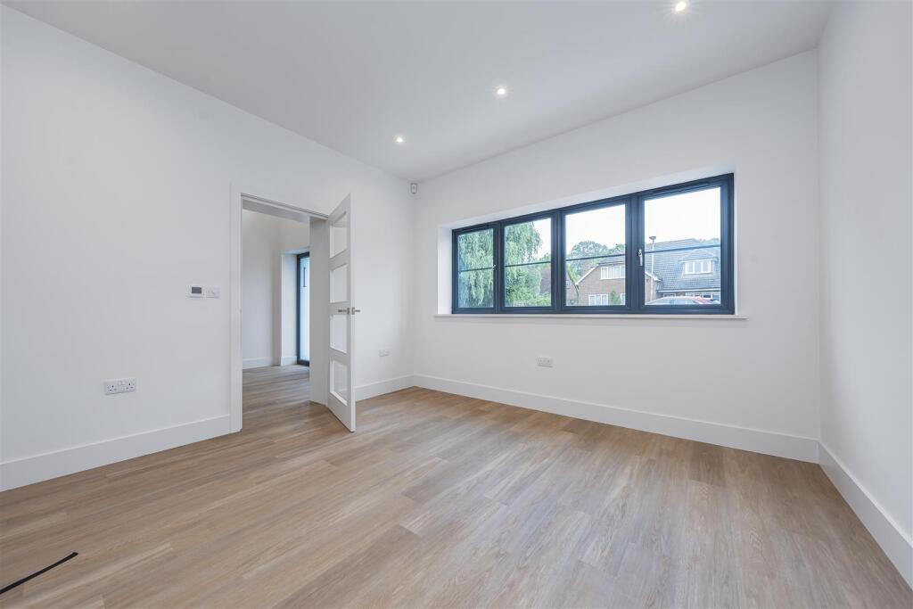 Additional image 9 of Bucknalls Drive, Bricket Wood, St. Albans