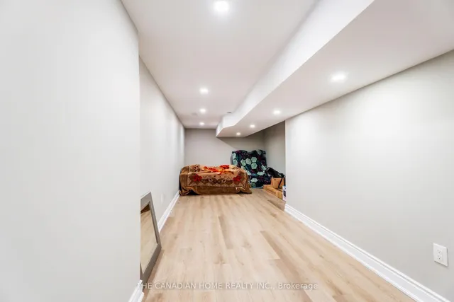 Additional image 12 of 134 Tartan Ave