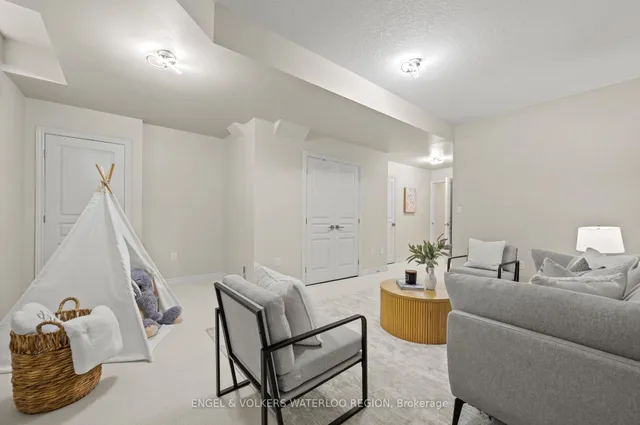 Additional image 39 of 199 St Leger St