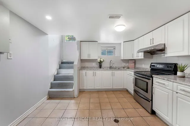 Additional image 23 of 608 Mccowan Rd