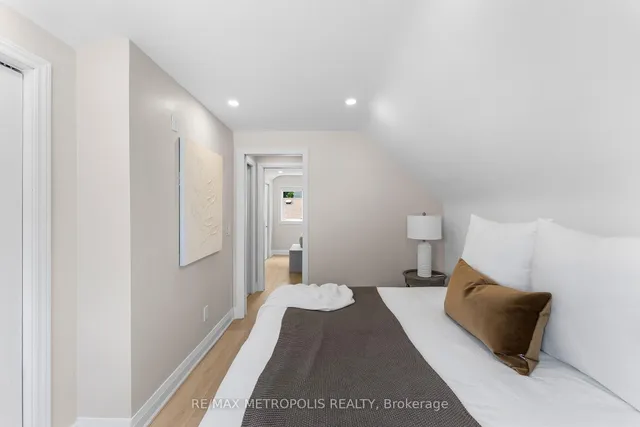 Additional image 12 of 96 Allenby Ave