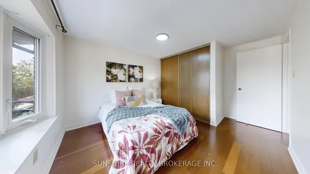 Additional image 29 of 115 Ambercroft Blvd