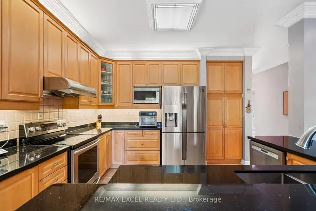 Additional image 16 of 29 Candlebrook Cres