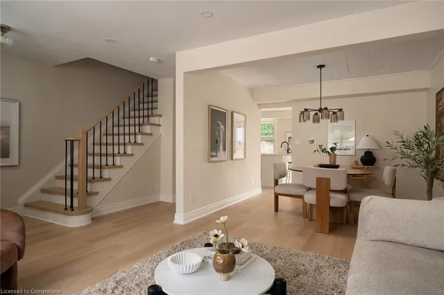 房产图片 12 - 803 Hyde Rd 单元3