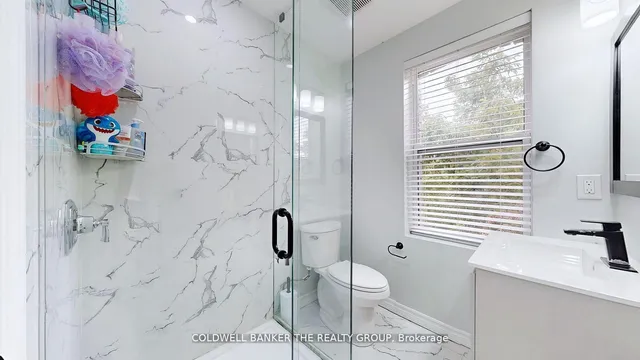 Additional image 20 of 194 Simcoe St