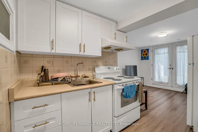 Additional image 23 of 102 Micmac Cres