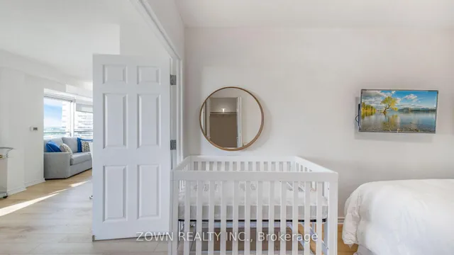 Additional image 33 of 15 Maplewood Ave Unit 1002