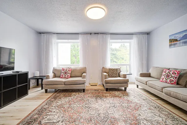 Additional image 15 of 25 Collinsgrove Rd Unit 109