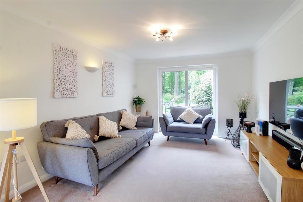 Additional image 18 of Peplins Way, Brookmans Park